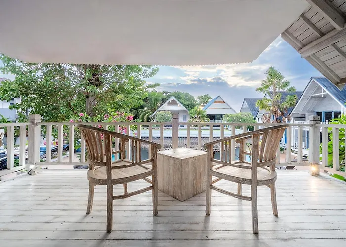 Mesari Hut7 - Just 3 Minutes Walk To The - La Plancha